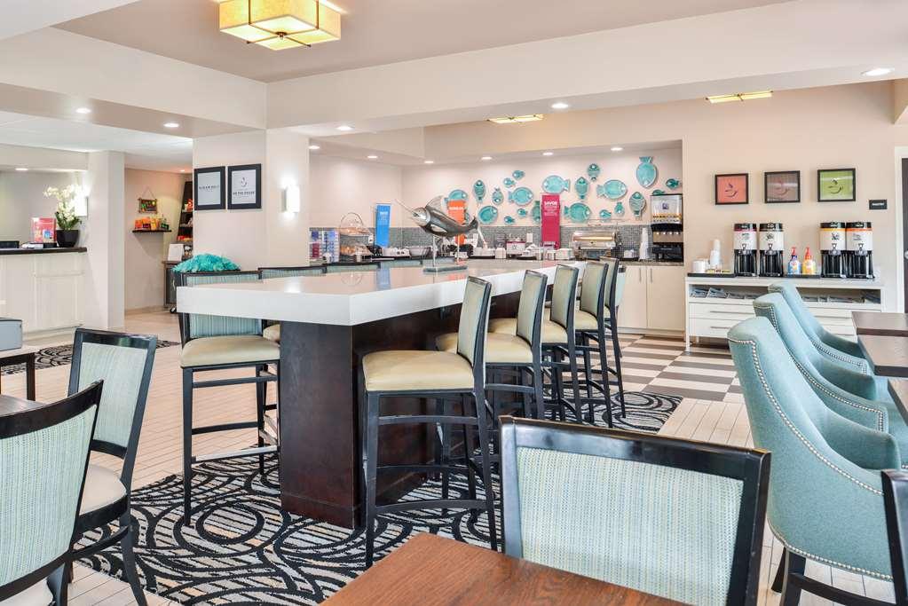 Hampton Inn Vero Beach Outlets Restaurante foto